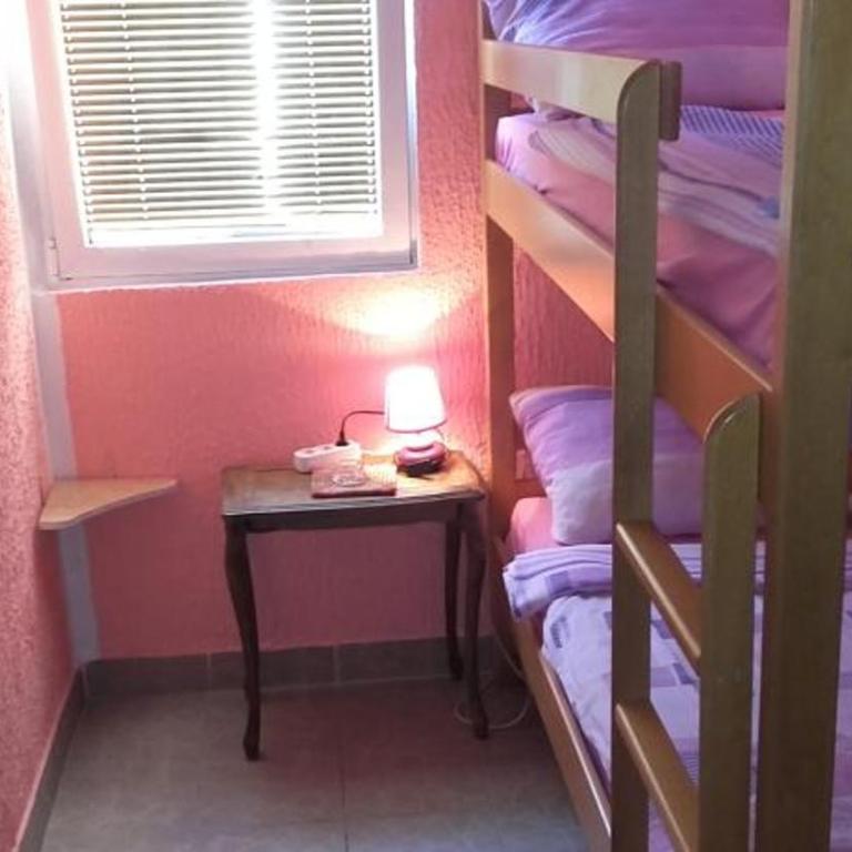 Guest House Dragomir - Niskobudžetna Dvokrevetna Soba sa Zasebnim Krevetima - 2