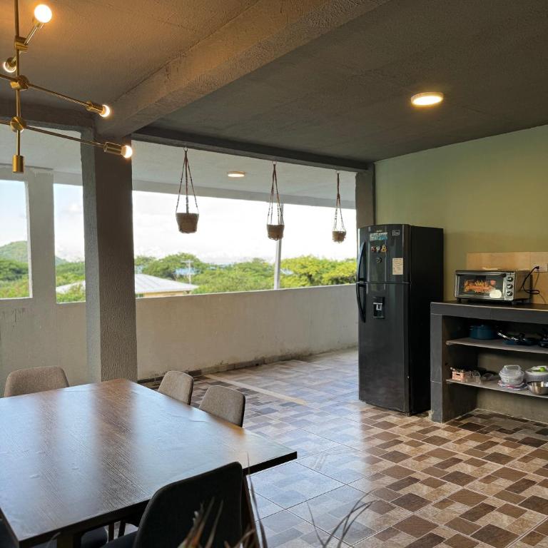 Posada ontimeview - Habitación Doble con baño privado - 2 camas - 6