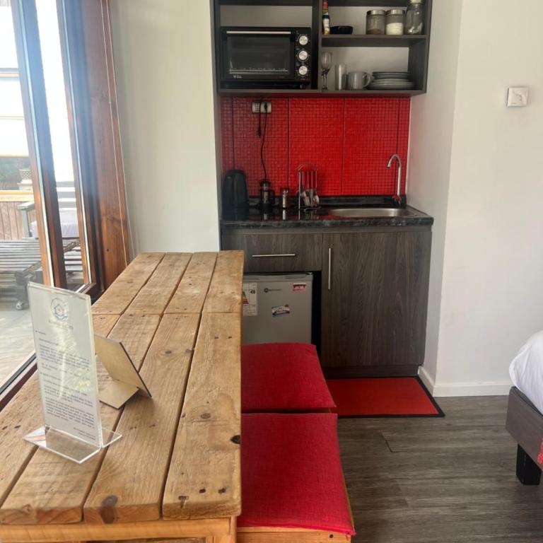 Rumbo Suites - Habitación Doble - 1 o 2 camas - 5