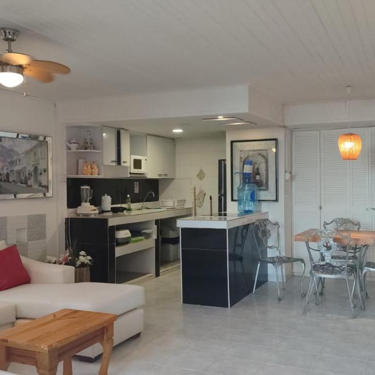 Apartamentos Commodore Bay Club - Apartamento de 2 dormitorios - 32