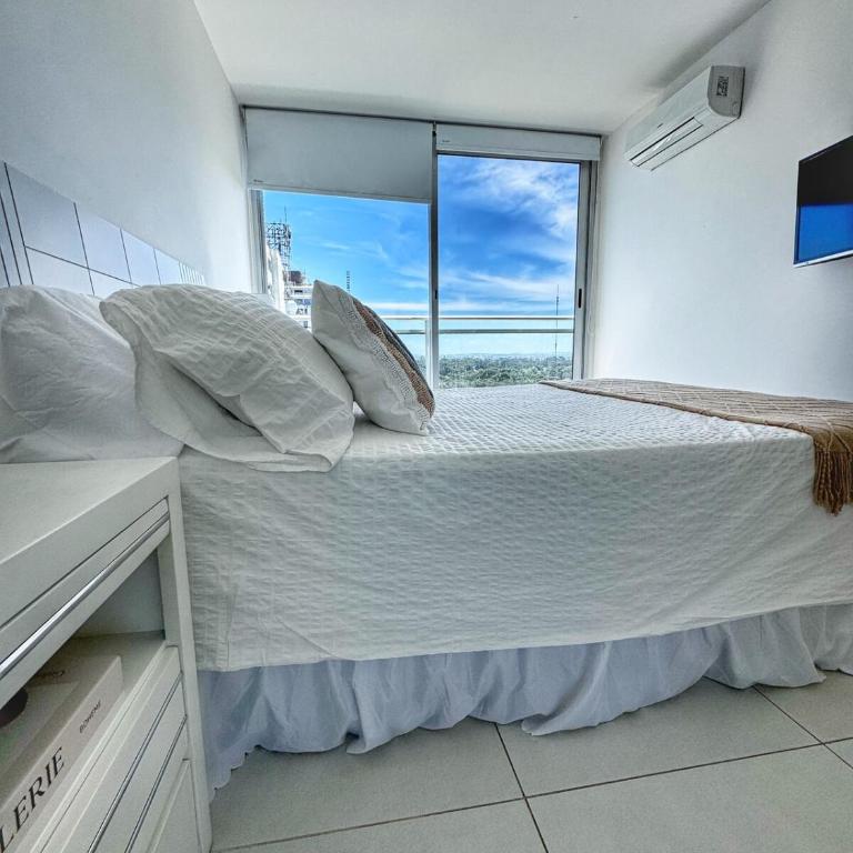 Torre Bellagio - Piso 17 - Full Amenities - 4 Pax - Piscina Climatizada - One-Bedroom Apartment - 59
