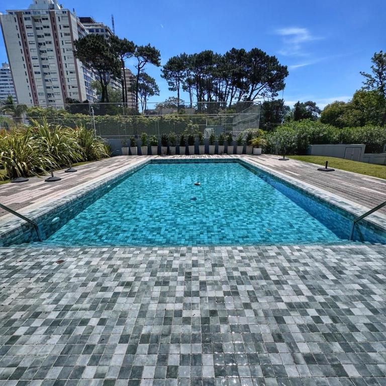 Torre Bellagio - Piso 17 - Full Amenities - 4 Pax - Piscina Climatizada - One-Bedroom Apartment - 65