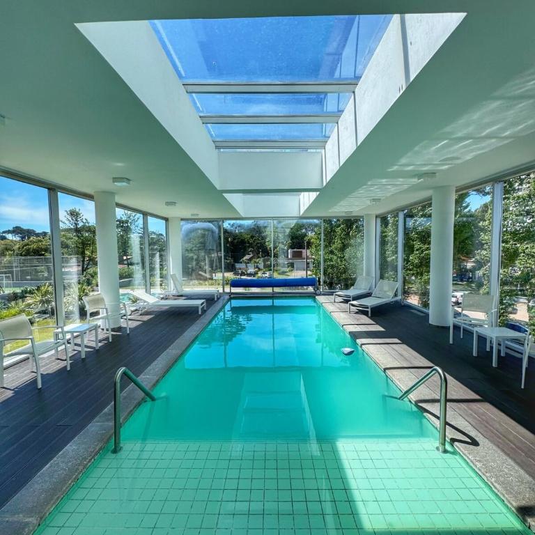 Torre Bellagio - Piso 17 - Full Amenities - 4 Pax - Piscina Climatizada - One-Bedroom Apartment - 75