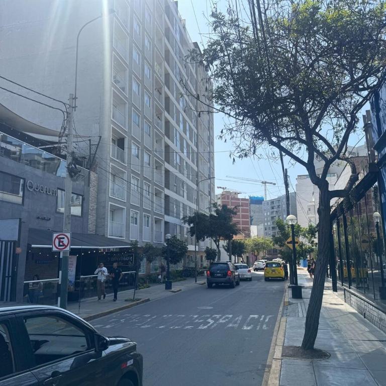 Centrally located and comfortable duplex in Miraflores - Libertad1BR - Apartamento de 1 dormitorio - 11