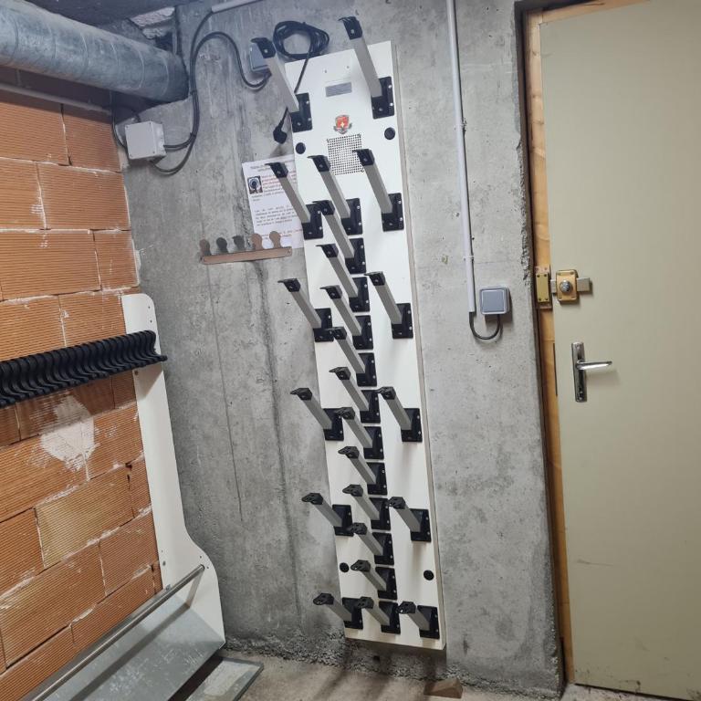 Studio rénové pour 4 au pied de la piste de luge - FR-1-836-13 - Estudio - 17