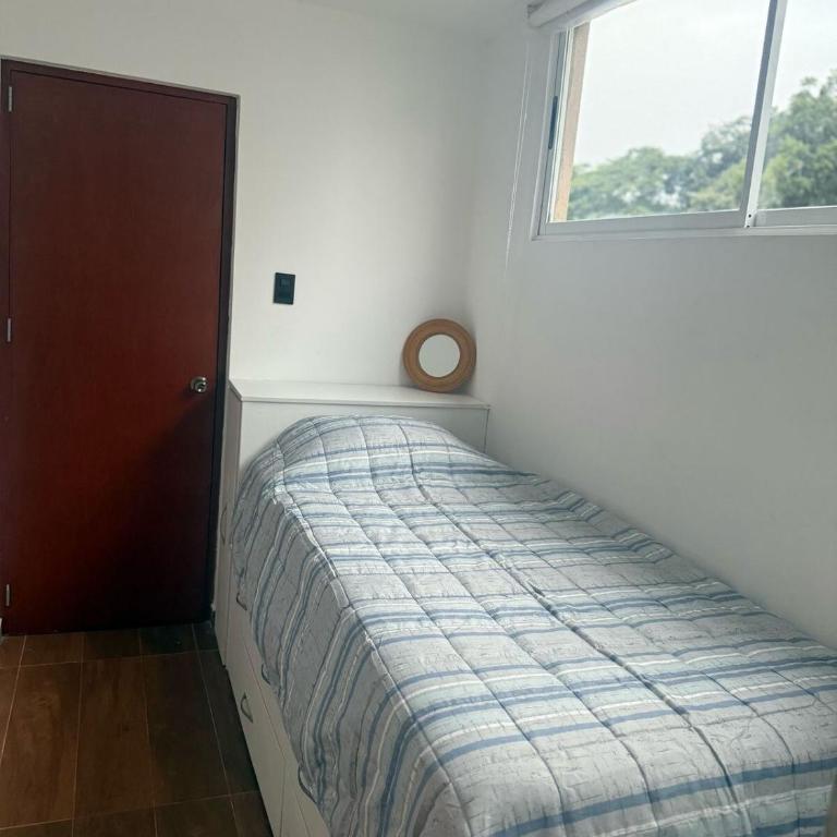 Welcoming apartment - Three-Bedroom Apartment - 5