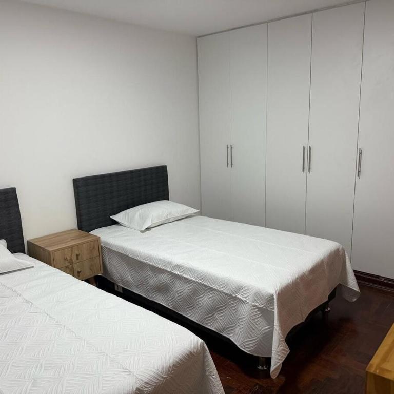Welcoming apartment - Three-Bedroom Apartment - 13