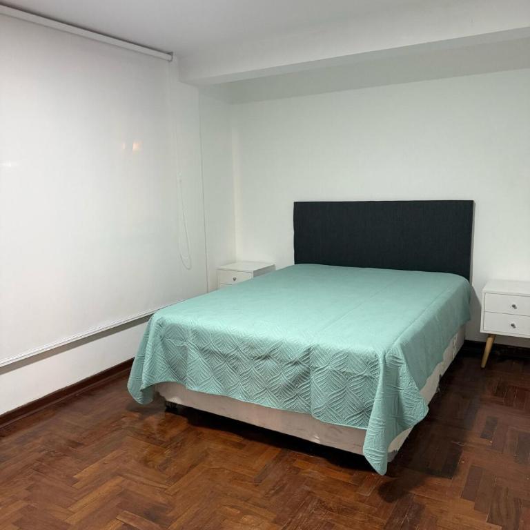 Welcoming apartment - Three-Bedroom Apartment - 25