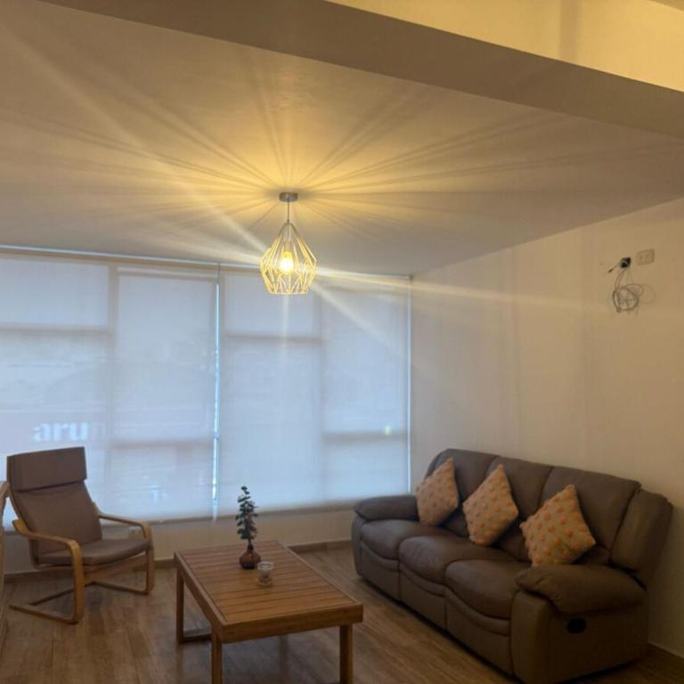 Welcoming apartment - Three-Bedroom Apartment - 31