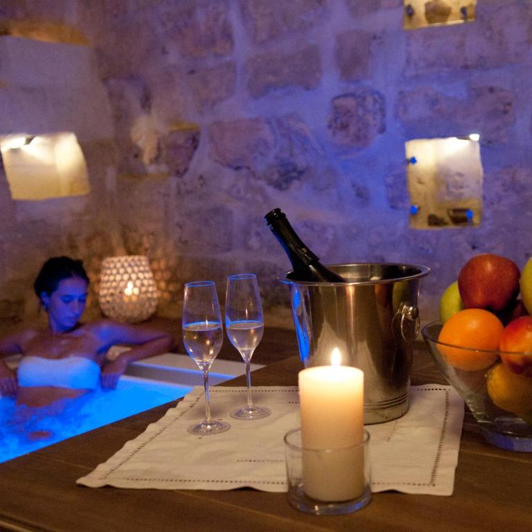 Mata Suite - Suite con Vasca Idromassaggio - 4