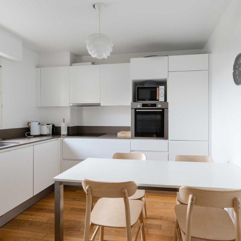 3 bedroom apartment with garden and swimming pool - Appartement 3 Chambres - 7