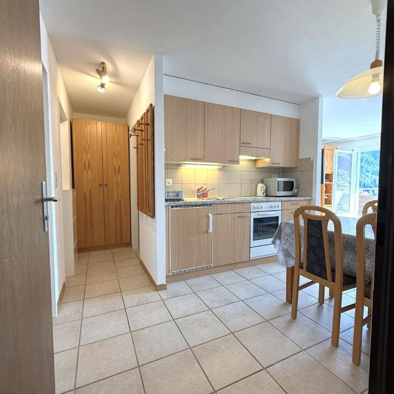 Flüe 8 - Apartamento con balcón - 3