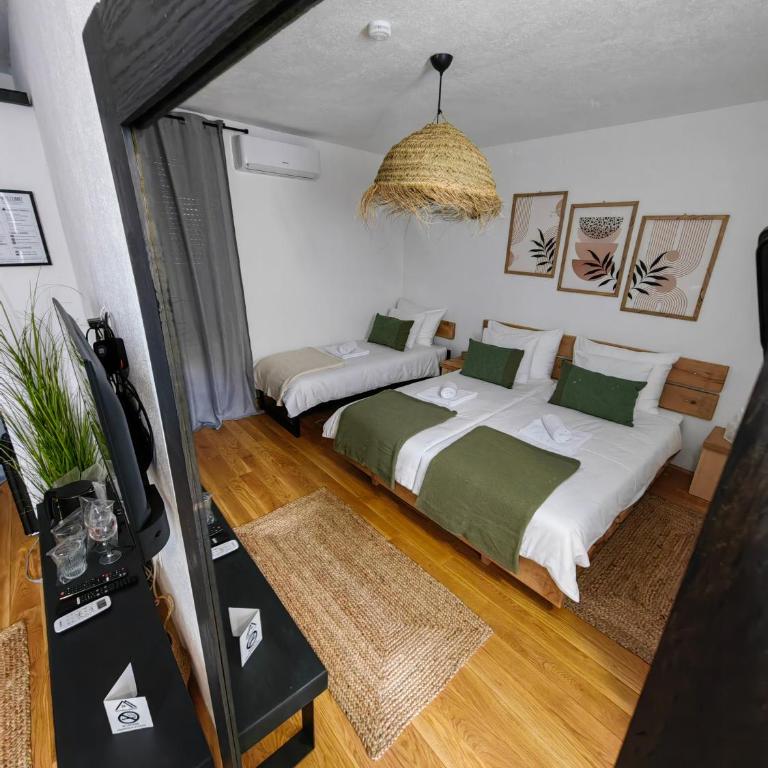 Garden Relax Bungalow "Deluxe Hotel Rooms, Pool, Parking" - Bungalov sa 1 Spavaćom Sobom - 9