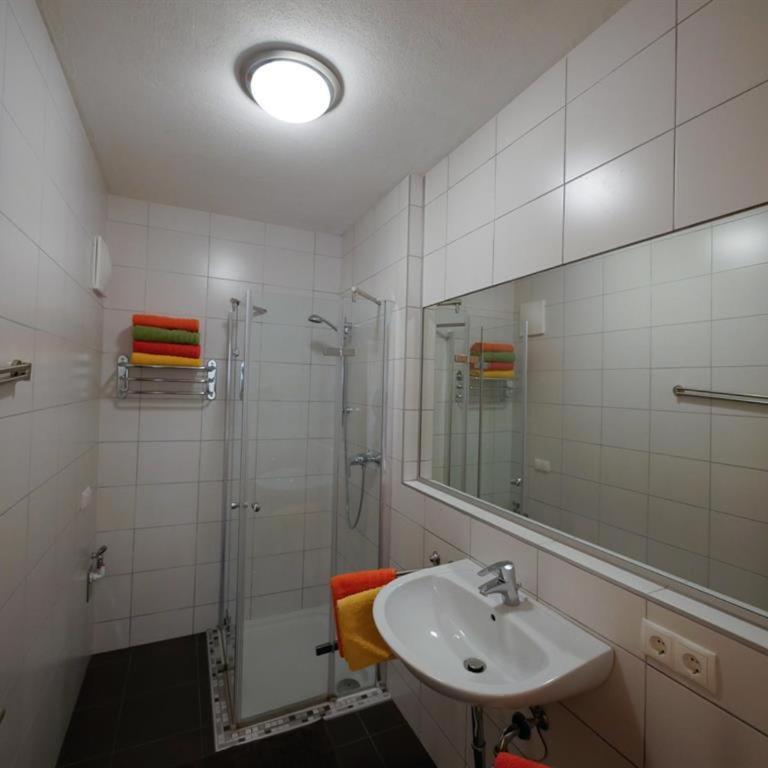 Haus am Sonnenhang - Appartamento con 2 Camere da Letto e con Doccia - 2