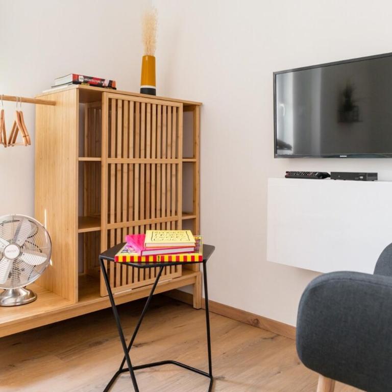 Cozy and Elegant Studio Bellecombe District Lyon 6th - Appartement - 2