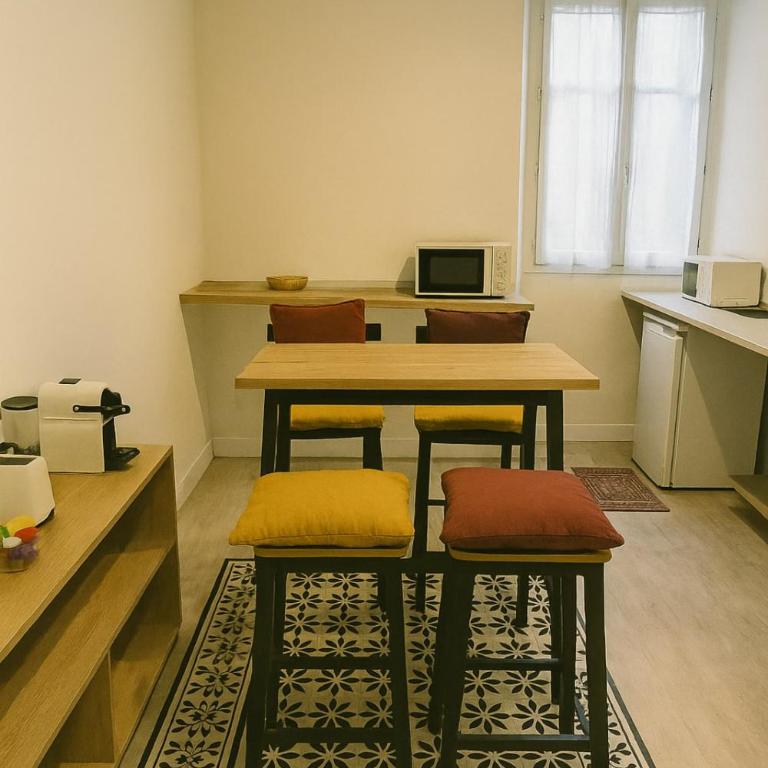 Cosy studio for 2 in the heart of the Cordeliers - Apartment - 3