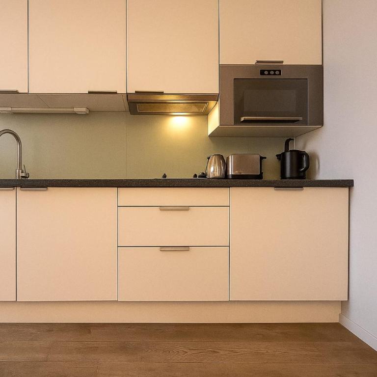 Charming studio at the foot of the Opera-Le Petit Pradel - Apartment - 2