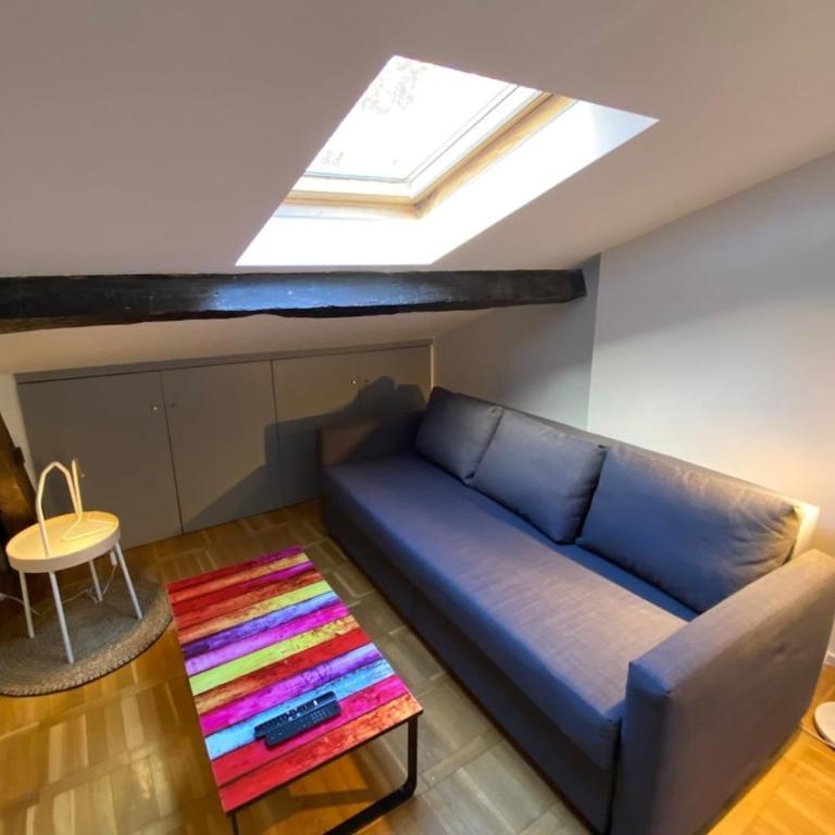 Lovely studio in the 9th arrondissement near the quays - Apartment - 8