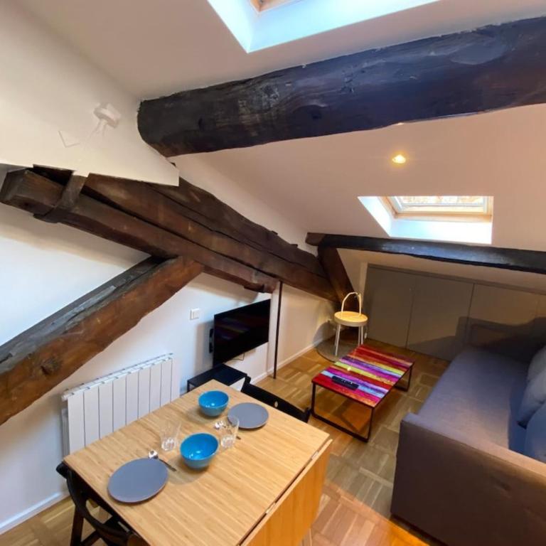 Lovely studio in the 9th arrondissement near the quays - Apartment - 11