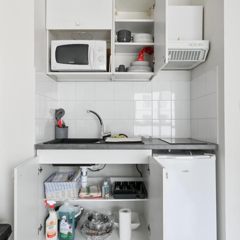 Chez Antoine cosy 2 people Part dieu - Apartment - 17