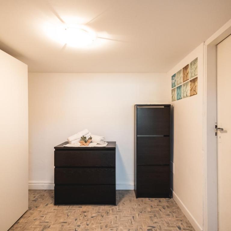 Blu Mare Loft - 1 min dal mare - Parcheggio privato -Wifi - Appartamento con 1 Camera da Letto - 10