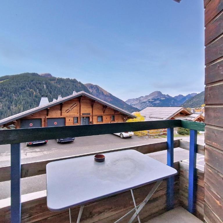 TARTIFLES TF11 NATURE & MOUNTAIN 4 Pers - Studio - 11