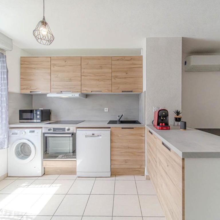 Large bright apartment with balcony Villeurbanne - Apartment - 8