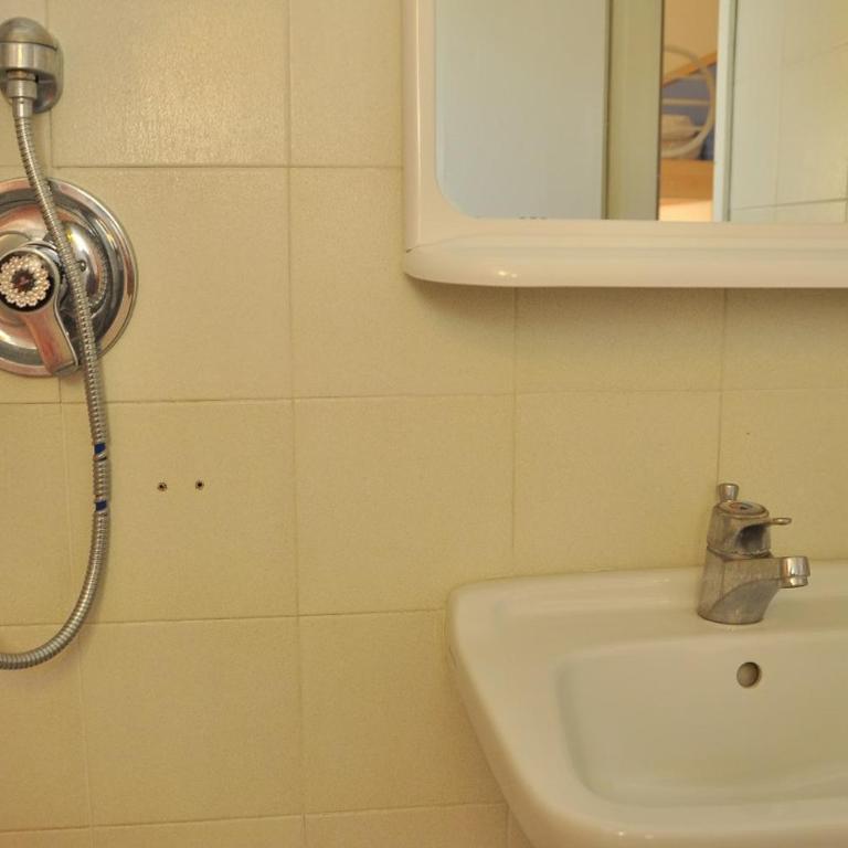 garofani - Appartamento con 2 Camere da Letto - 10
