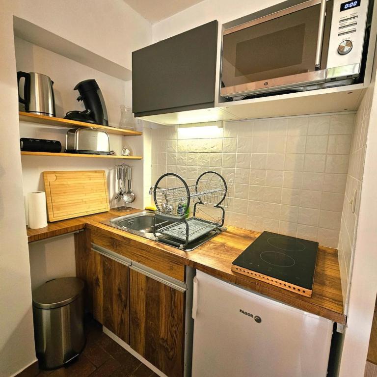 Charmand T1 bis traversant avec 2 balcons vu sur les montagnes - Apartment mit 2 Schlafzimmern - 2