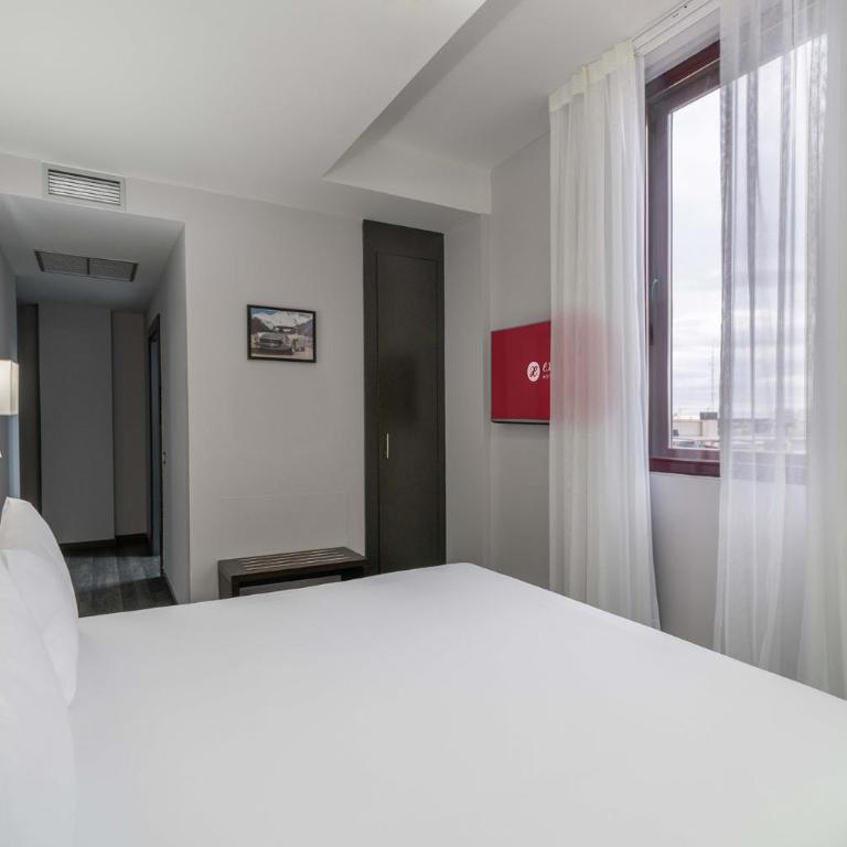 Exe Convention Plaza Madrid - Double Room - 6