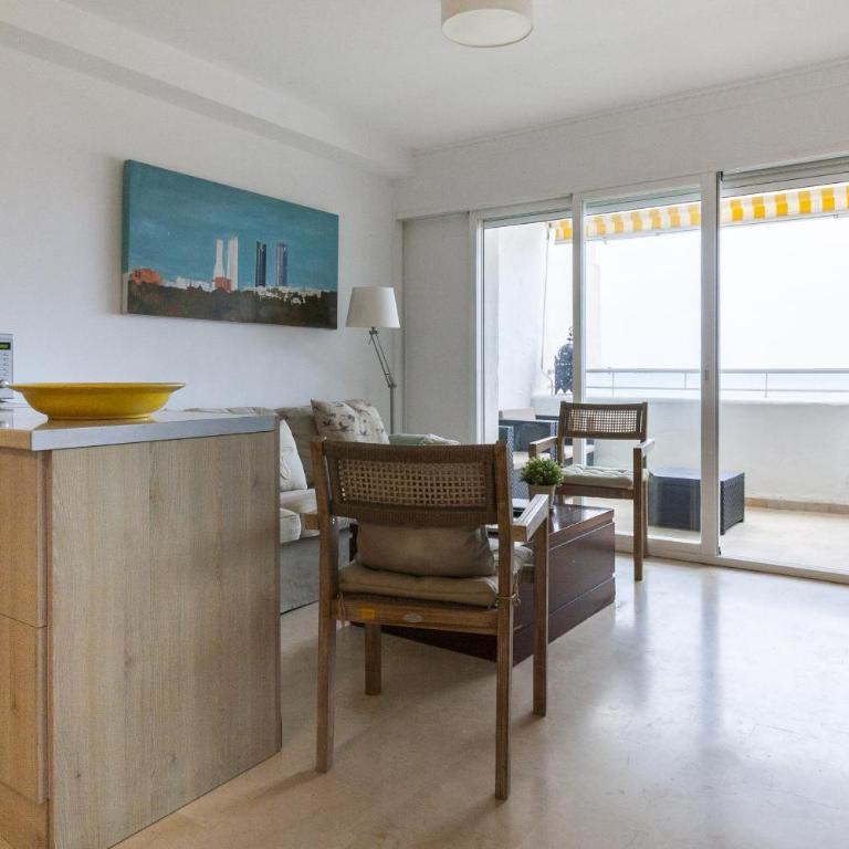 Modern apartment with pool on the beachfront in Marbella by SharingCo - Apartamento de 3 dormitorios con balcón - 10