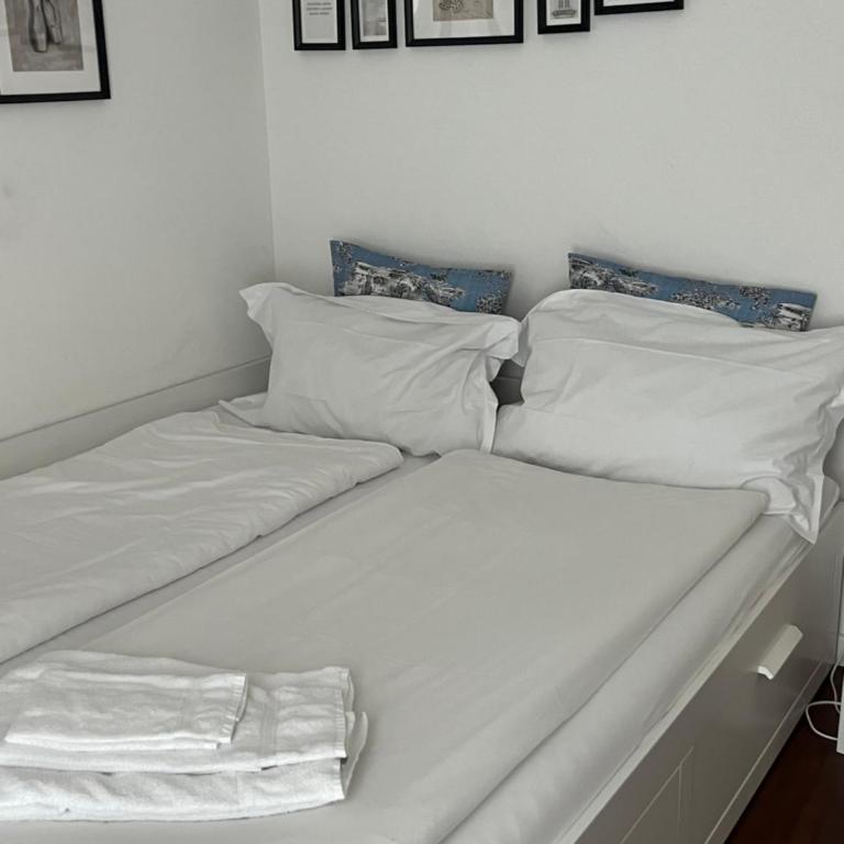 Luminoso trilocale Affori Centro - Appartamento con 2 Camere da Letto - 8
