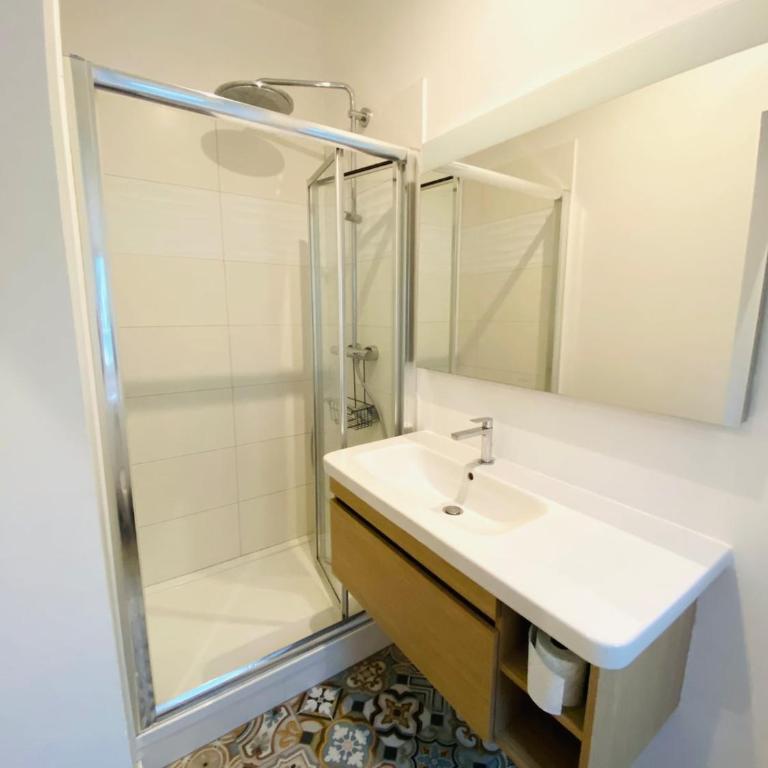 Stanislas Apartment, 8 people, private parking - Appartement 3 Chambres - 7