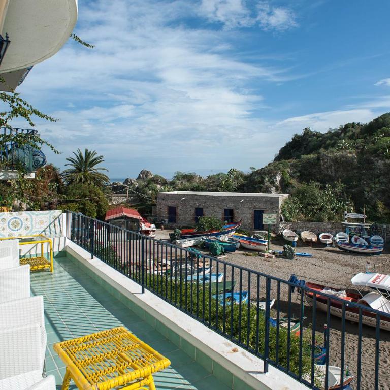 Residence Degli Agrumi Mare - Appartamento Vulcano - Two-Bedroom Apartment with Terrace and Sea View - 8