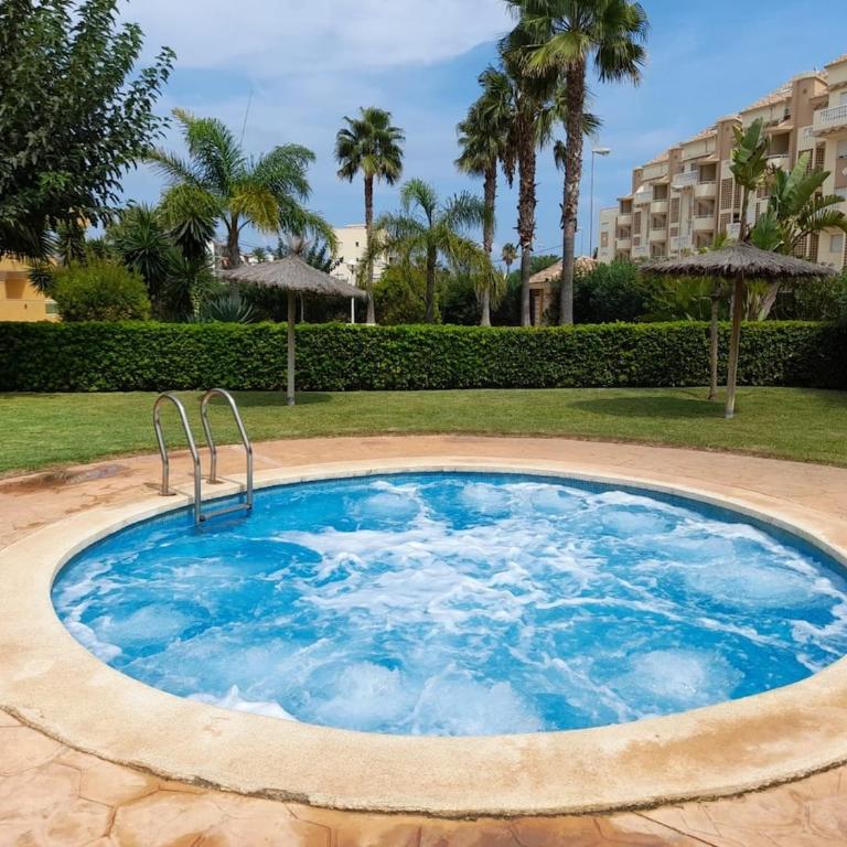 Apartamento con ubicación ideal y amplia terraza - Apartamento de 2 dormitorios - 4