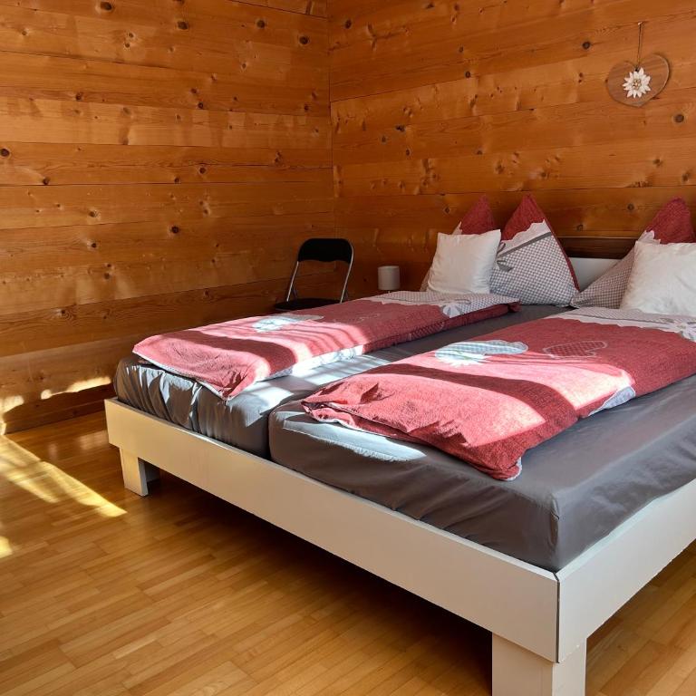 Sertig Ferienwohnung - Apartment mit Blick auf die Berge - 23