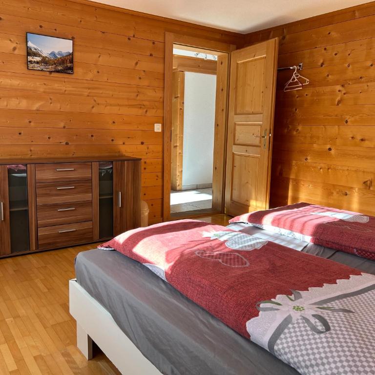 Sertig Ferienwohnung - Apartment mit Blick auf die Berge - 27