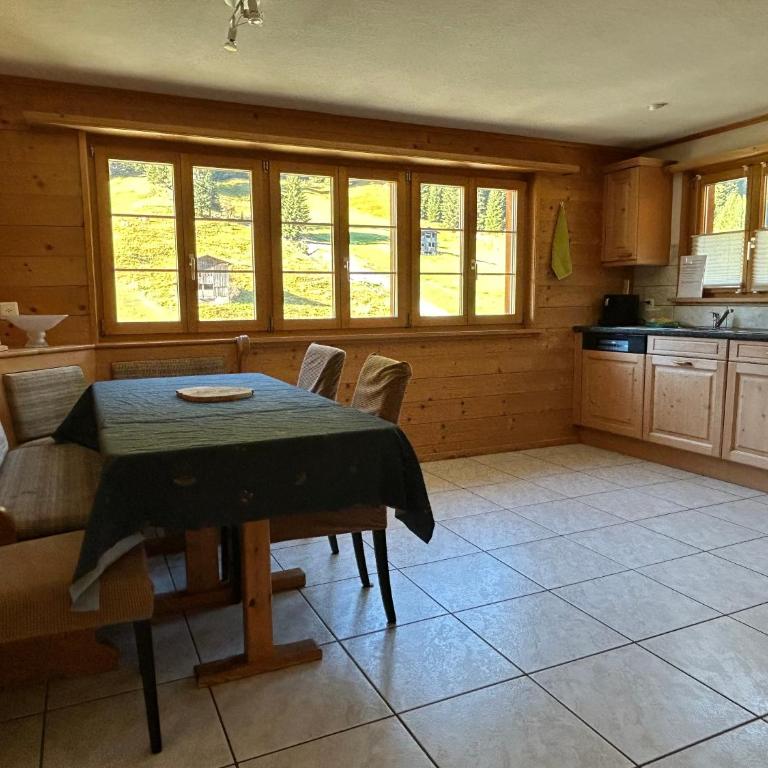 Sertig Ferienwohnung - Apartment mit Blick auf die Berge - 26