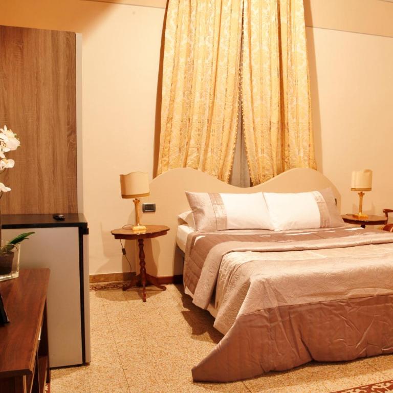 Lucca Relais - Camera Familiare - 4