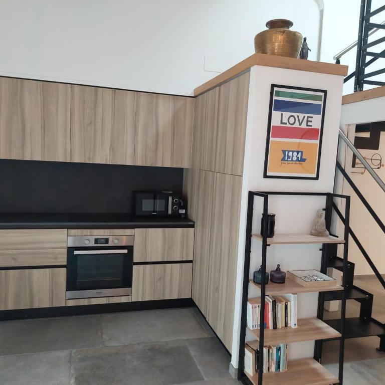 Grand loft design - Coeur du village médiéval - GO - Appartement 1 Chambre - 13