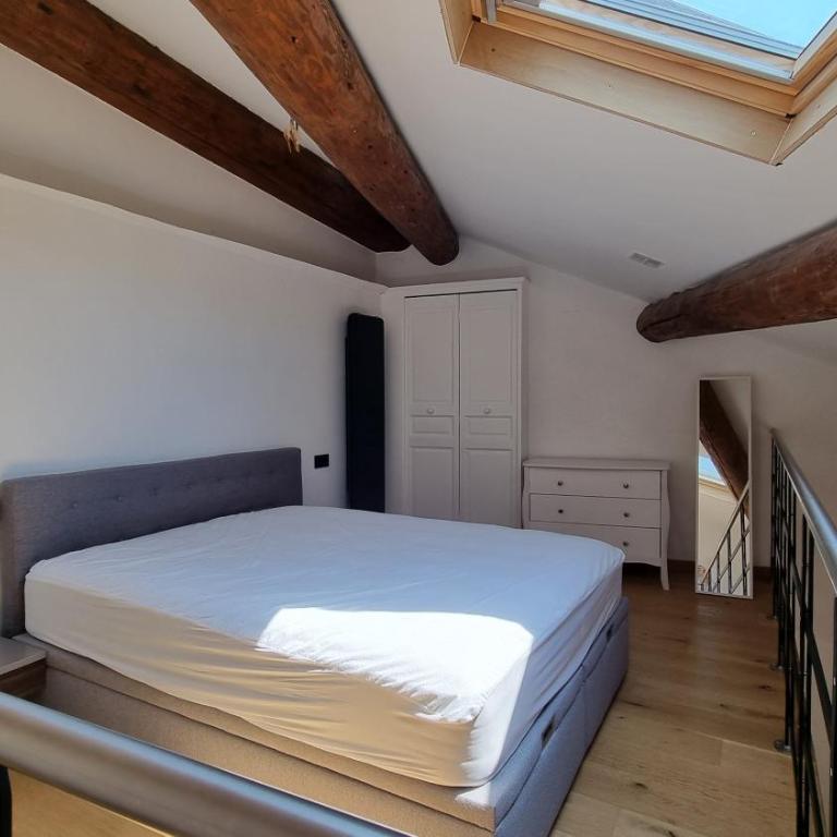 Grand loft design - Coeur du village médiéval - GO - Appartement 1 Chambre - 3