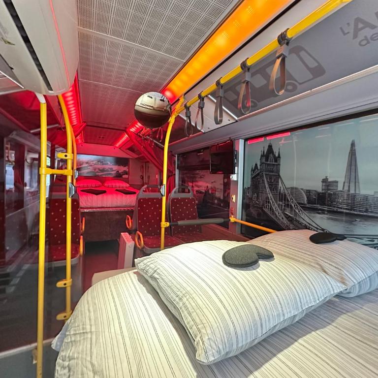 Séjour insolite en BUS aménagé à Berck - Loft - 8