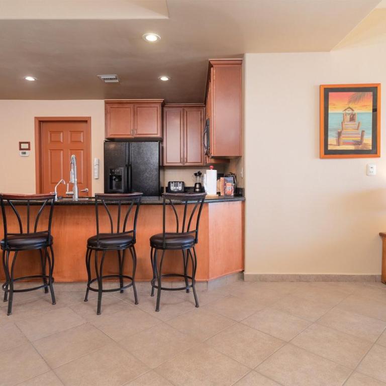 Rubi 805 1 BR 1BA Condo Phase 1 @ Las Palomas - Casa - 11