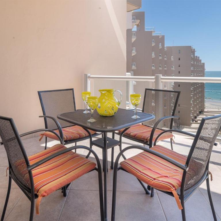 Rubi 805 1 BR 1BA Condo Phase 1 @ Las Palomas - Casa - 15