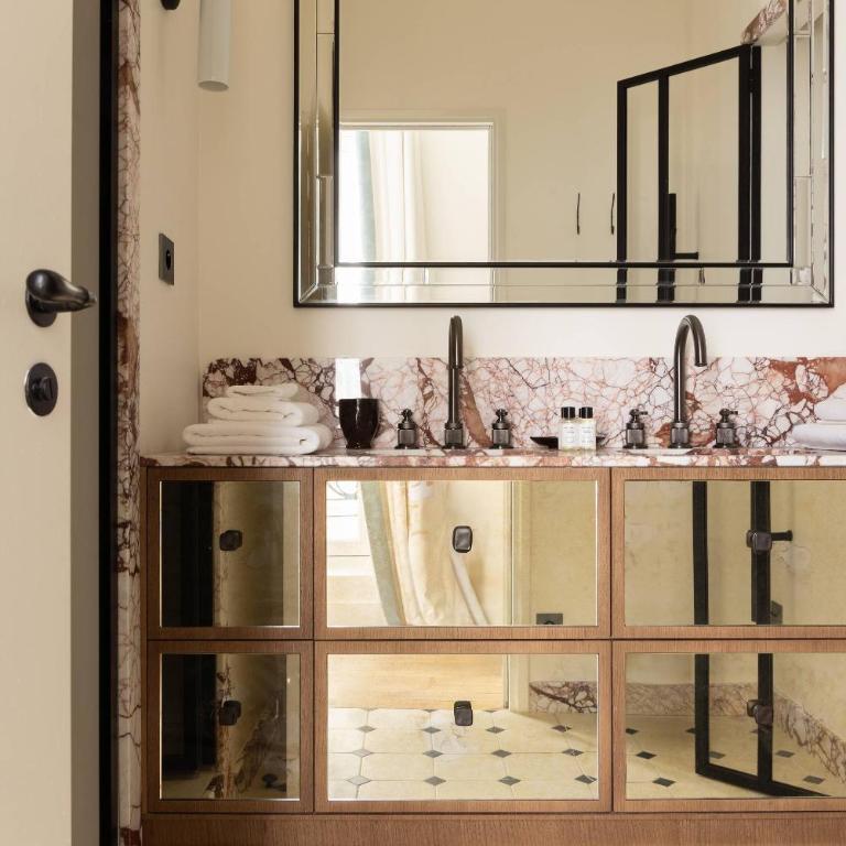 Luxurious Residence Saint Honore by onefinestay - One-Bedroom Apartment - 11