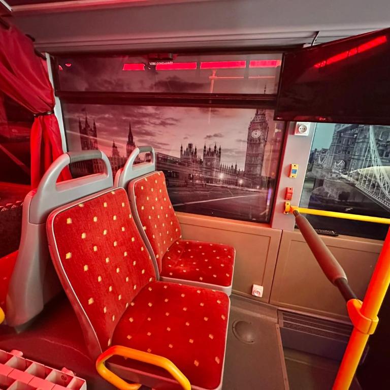 Séjour insolite en BUS aménagé à Berck - Loft - 7