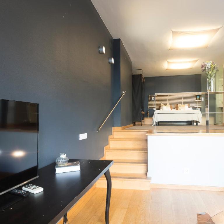 My Space Barcelona Gracia Pool Terrace - Loft - 21