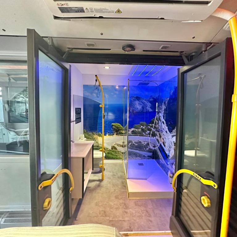 Séjour insolite en BUS aménagé à Berck - Loft - 16