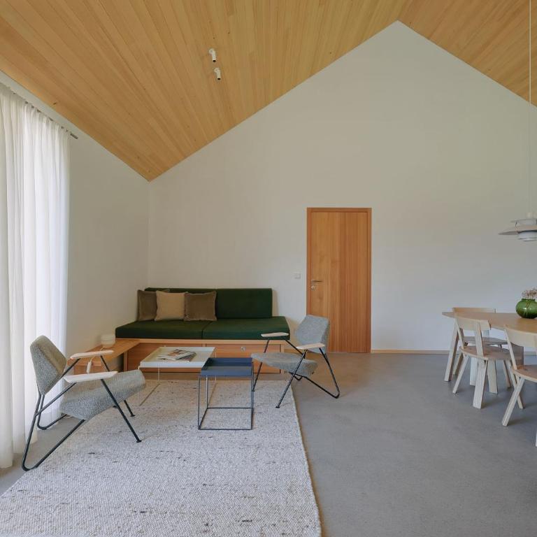 Haus Aerli - Camera Familiare con Vista Montagna - 16