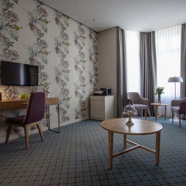 Jump INN Hotel Belgrade - Luksuzni Apartman Tipa "Suite" - 1